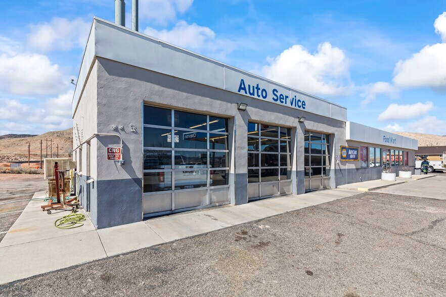 More Photos Of 1357 N Main St, Richfield Service Station For Sale