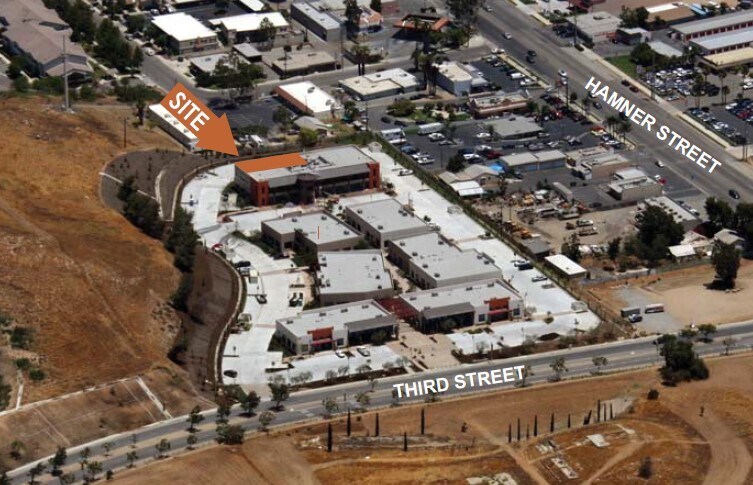 More Photos Of 1801 3rd St, Norco Unknown For Lease