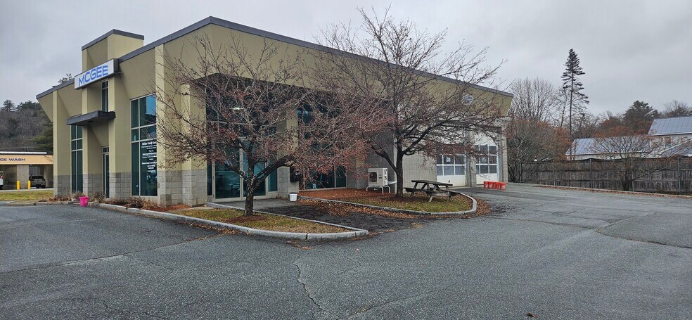 More Photos Of 160 Sykes Mountain Ave, White River Junction Auto Dealership For Sale