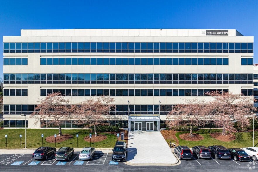 More Photos Of 1801 Research Blvd, Rockville Unknown For Lease
