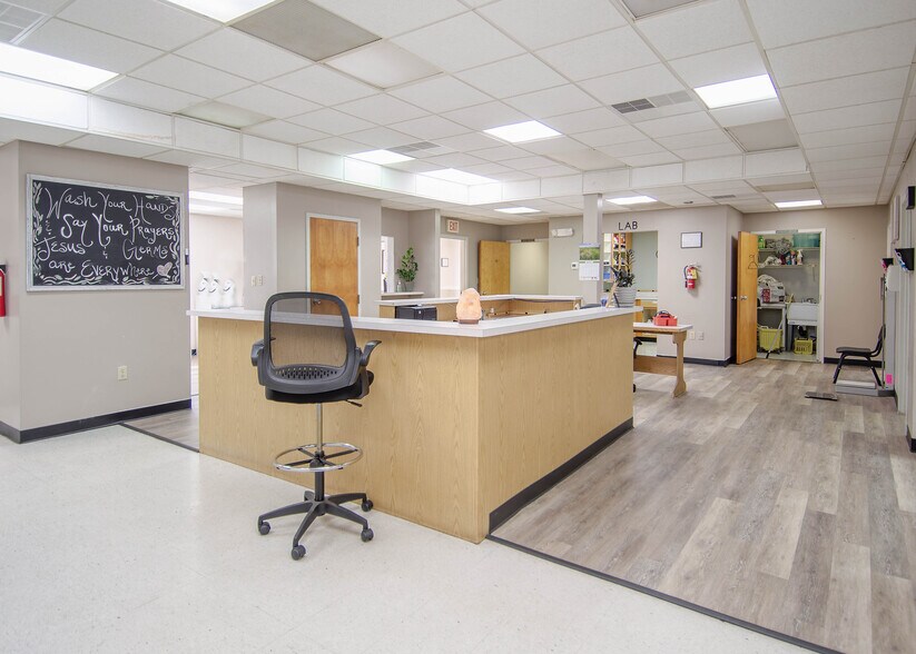 More Photos Of 750 Salem Dr, Owensboro Medical For Lease