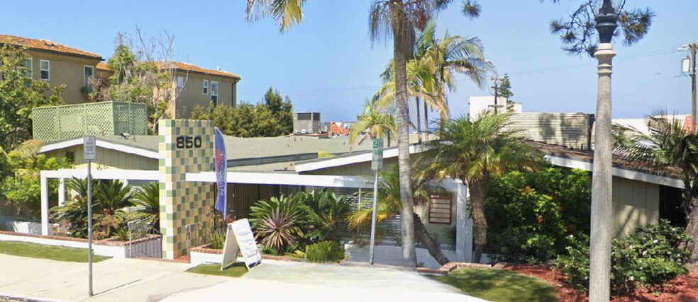 More Photos Of 850 Prospect St, La Jolla Medical For Lease