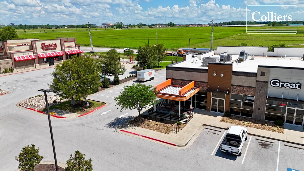 More Photos Of 1210 J.T.L Parkway, Springdale Restaurant For Lease