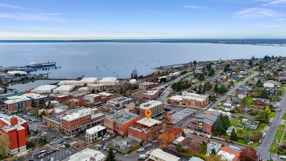 More Photos Of 1224 Harris St, Bellingham Apartments For Sale