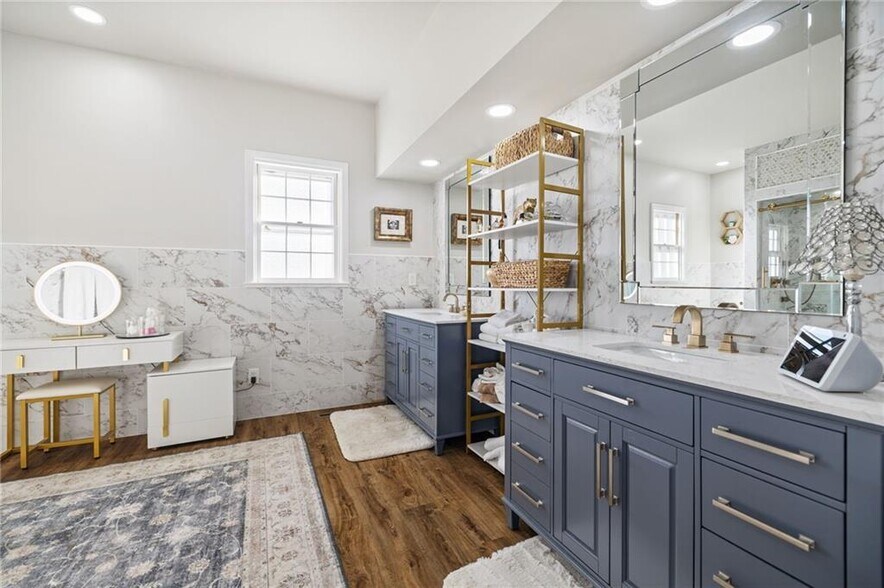 More Photos Of 2201 N 58th St, Fort Smith Specialty For Sale