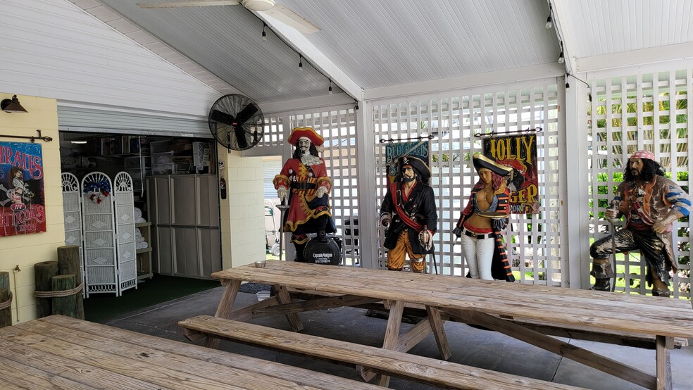 More Photos Of 1800 Kofresi Ct, Ruskin Hotel For Sale