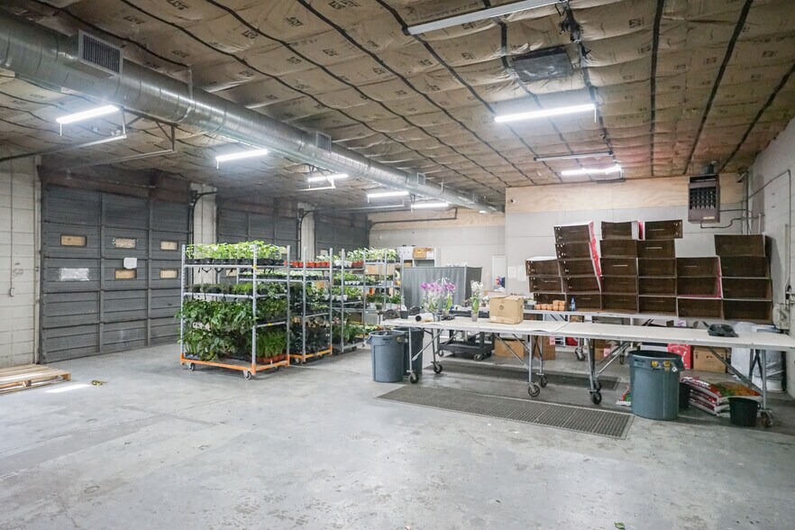 More Photos Of 1320 9th St, Modesto Flex For Sale