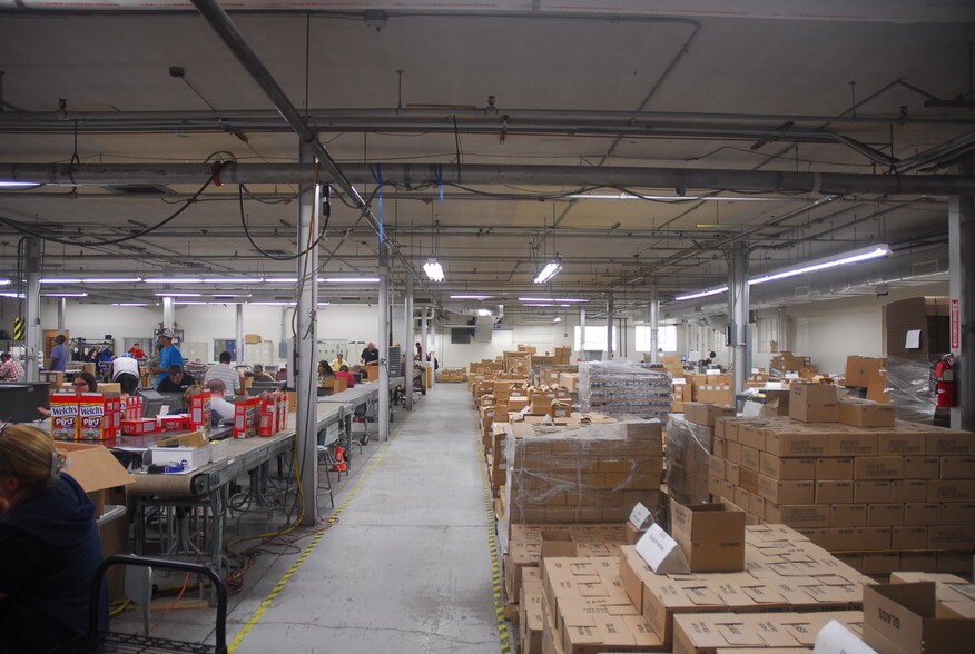 More Photos Of 950 Pembroke Rd, Bethlehem Manufacturing For Lease