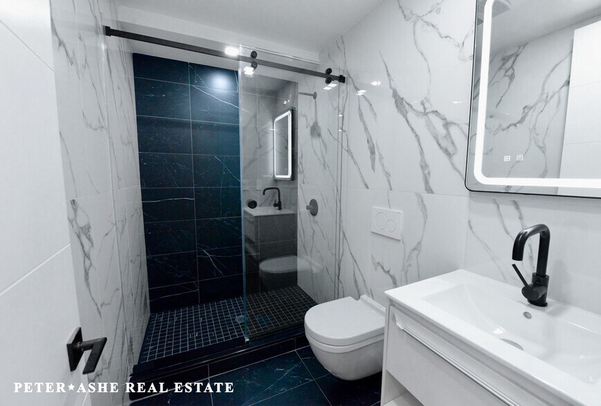 More Photos Of 520 Ninth Ave, New York Apartments For Sale