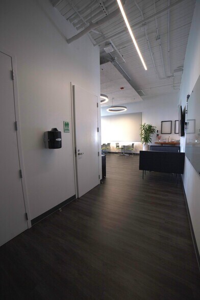 More Photos Of 309 E Chapel Hill St, Durham Office For Lease