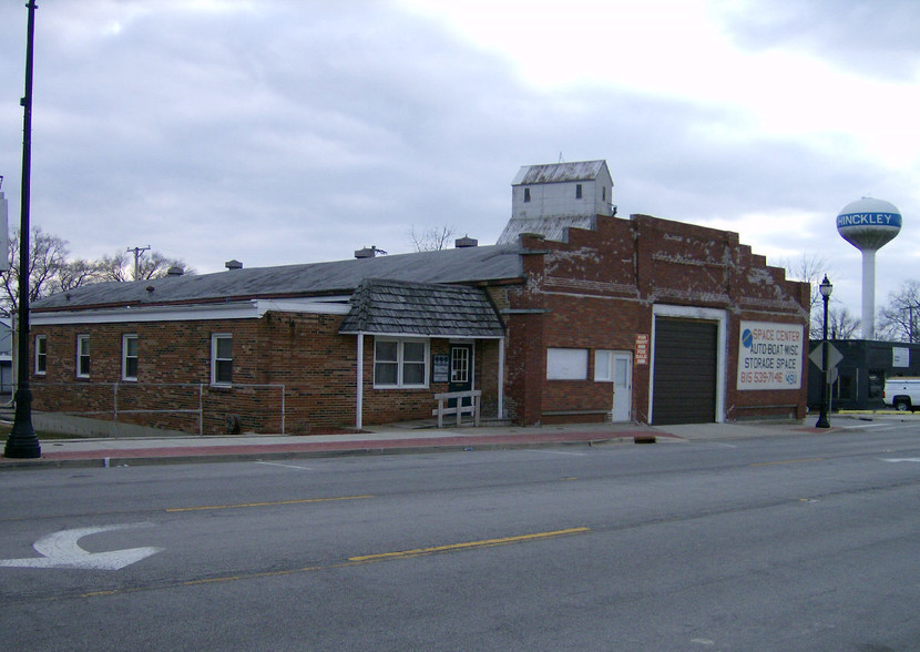 Primary Photo Of 177 W Lincoln Ave, Hinckley Warehouse For Lease