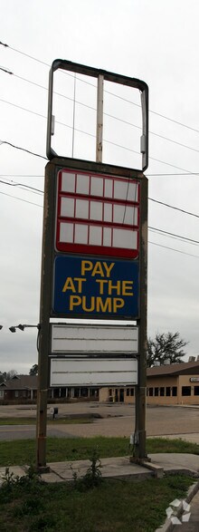 More Photos Of 6005 Washington Ave, Ocean Springs Convenience Store For Sale