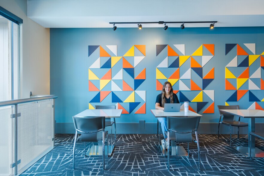 More Photos Of 8105 Rasor Blvd, Plano Coworking Space