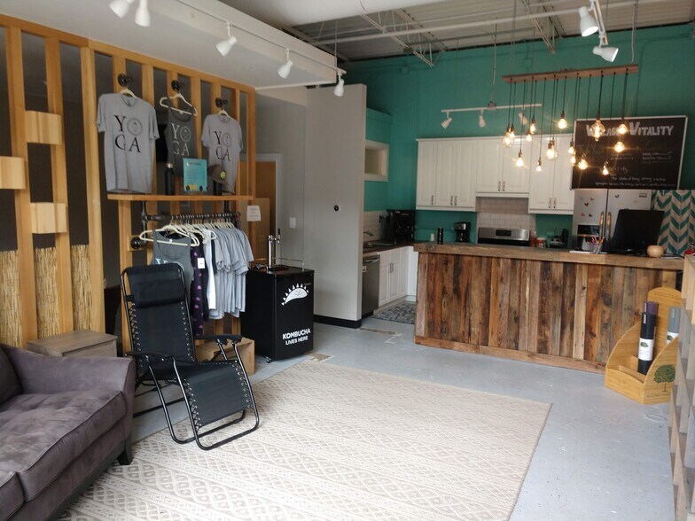 More Photos Of 409 Mead Rd, Decatur Loft Creative Space For Sale