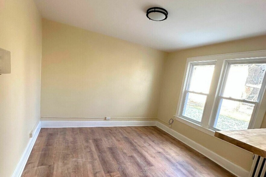 More Photos Of 7 Tremont Ave, Binghamton Apartments For Sale