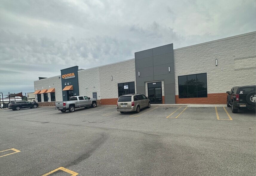 More Photos Of 6914 Eastman Ave, Midland Freestanding For Lease