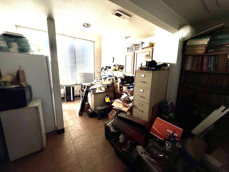 More Photos Of 5745 Independence St, Arvada Auto Repair For Sale