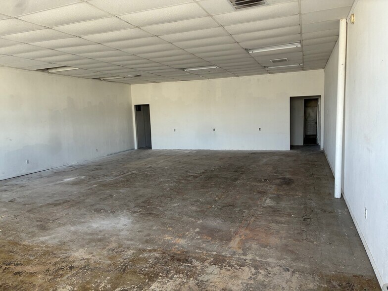 More Photos Of 1805 Lomita Blvd, Lomita General Retail For Lease