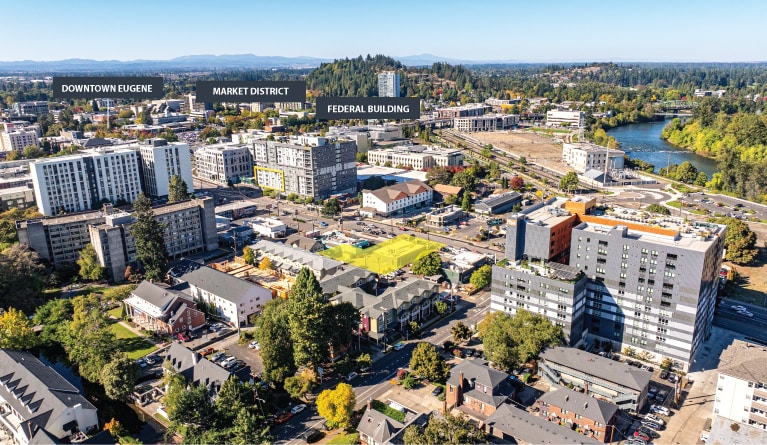 More Photos Of 652 E Broadway, Eugene Restaurant For Lease