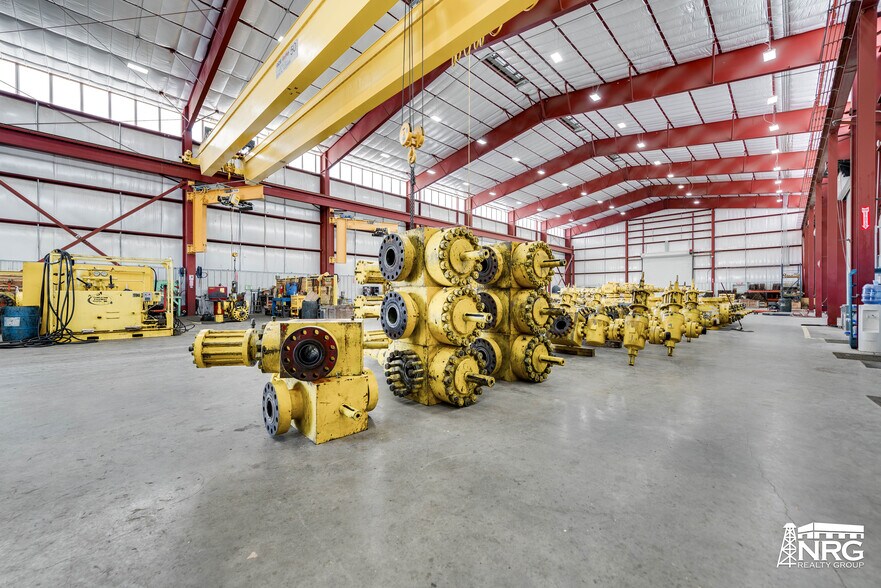 More Photos Of 7305 S FM 1788, Midland Manufacturing For Lease