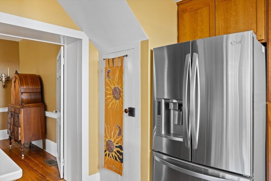 More Photos Of 1830 Thrift Rd, Madison Winery Vineyard For Sale