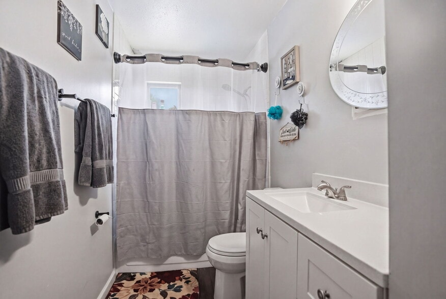 More Photos Of 16331 Cortez Blvd, Brooksville Self Storage For Sale