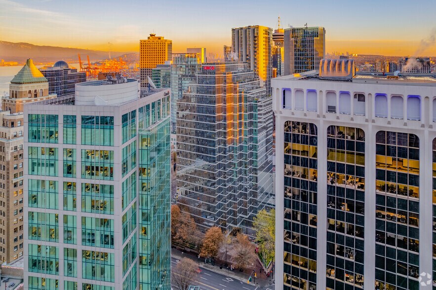 More Photos Of 400 Burrard St, Vancouver Office For Lease