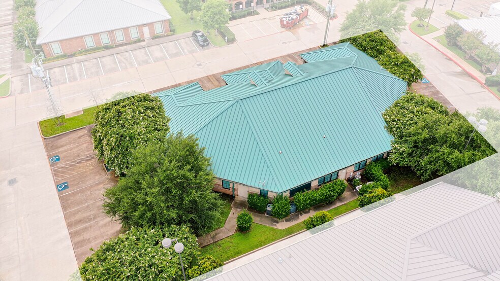 More Photos Of 3531 S Town Center Blvd, Sugar Land Medical For Lease