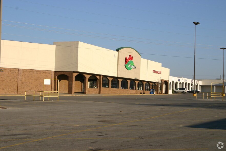 132184 Midland Blvd, Shelbyville, KY 40065 Retail For