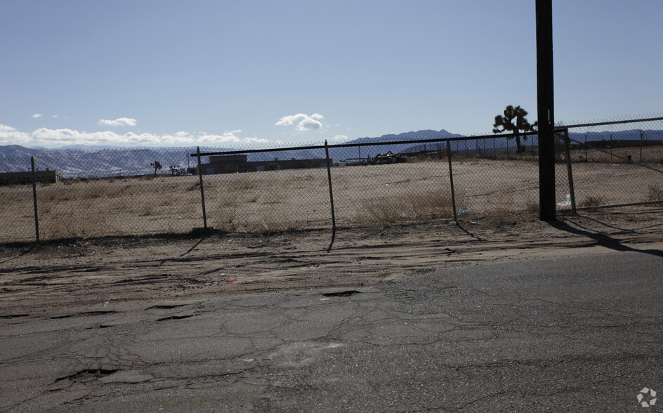 Primary Photo Of Mesa St @ G, Hesperia Land For Lease