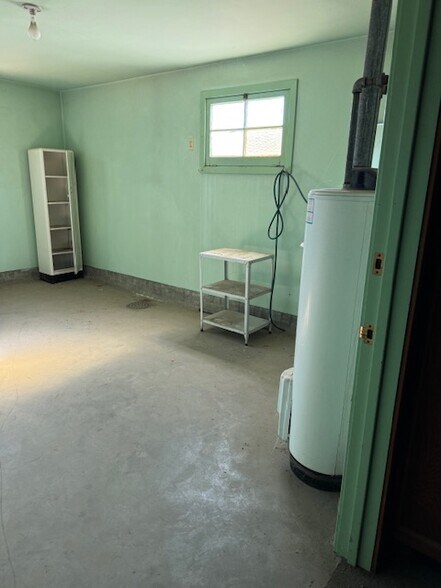 More Photos Of 41632 Road 128 Rd, Orosi Funeral Home For Sale