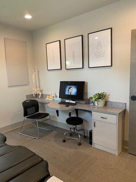 More Photos Of 8501 E Mill Plain Blvd, Vancouver Medical For Lease