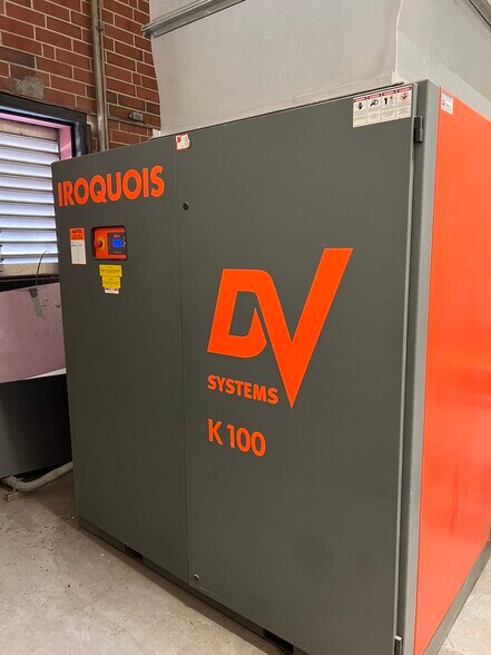 More Photos Of 102 E Holly Hill Rd, Thomasville Manufacturing For Lease