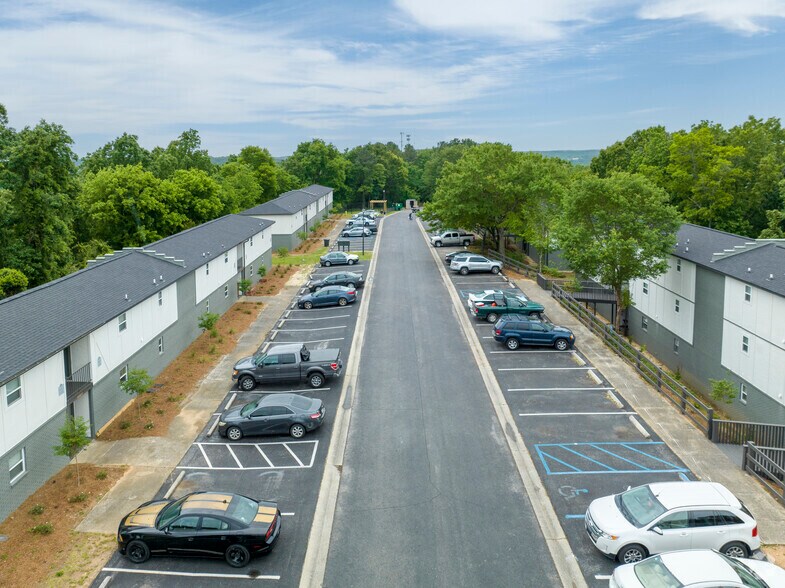 More Photos Of 403 3rd St NE, Alabaster Apartments For Sale