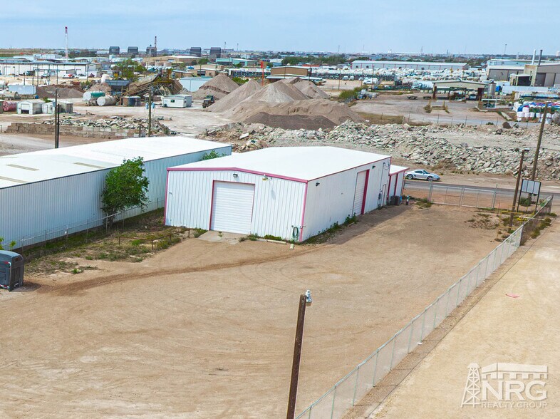 More Photos Of 4017 S County Road 1283, Odessa Warehouse For Lease