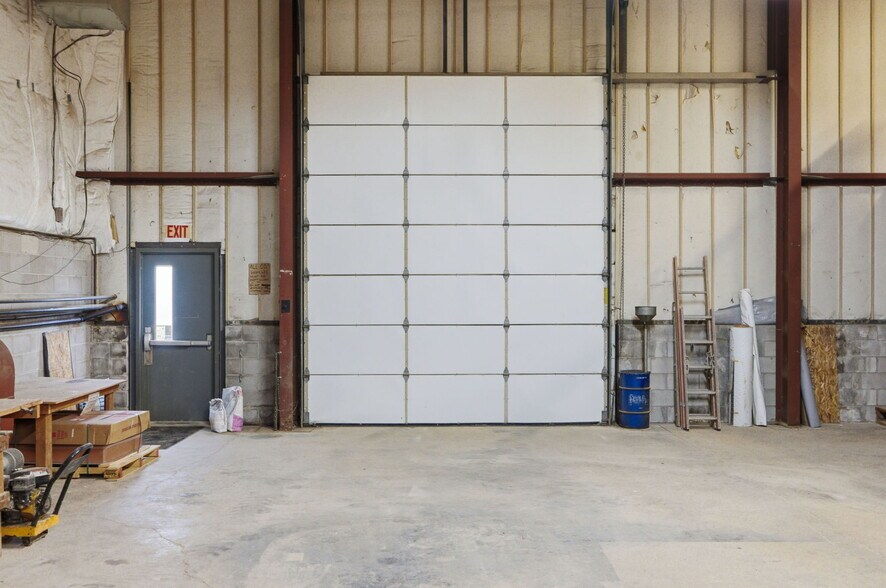 More Photos Of 62 H and S Dr, Selinsgrove Warehouse For Sale