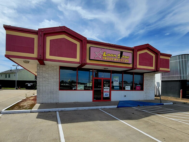Primary Photo Of 12011 Bammel North Houston Rd, Houston Restaurant For Lease