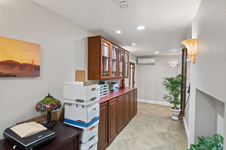 More Photos Of 961 Hamline St, San Jose Service For Sale