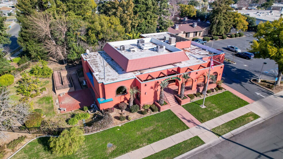 More Photos Of 1005 Stafford Way, Yuba City Restaurant For Sale