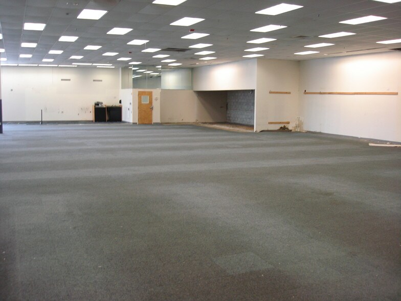 More Photos Of 3969 S Military Trl, Lake Worth Freestanding For Sale