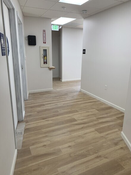 More Photos Of 1088 Branham Ln, San Jose Loft Creative Space For Sale