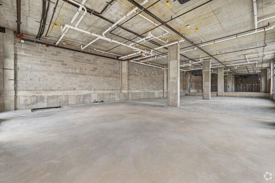 More Photos Of 102 Washington Ave, Belleville Apartments For Lease