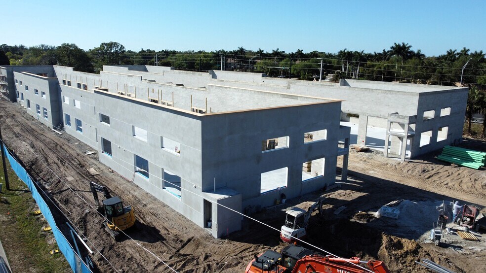 Primary Photo Of 11075 Tamiami Trl E, Naples Flex For Sale