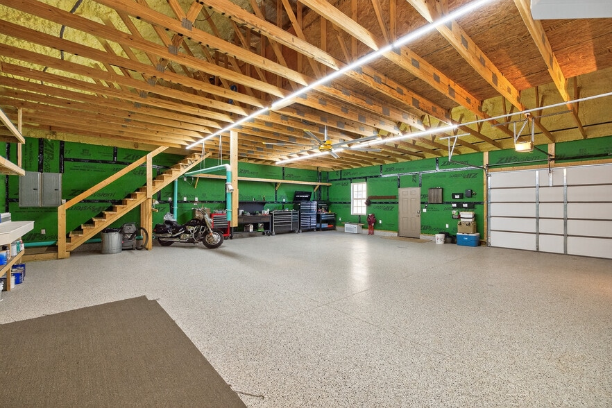 More Photos Of 446 Roy Arnold Blvd, Danville Industrial For Sale
