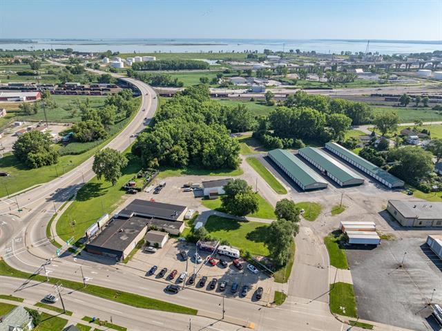 More Photos Of 1006 Velp Ave, Green Bay Freestanding For Sale