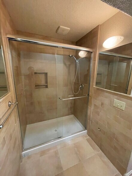 More Photos Of 96 W Campbell Ave, Campbell Office For Lease