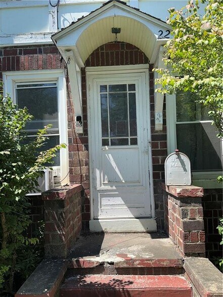 More Photos Of 24 Oneida St, Oneonta Restaurant For Sale