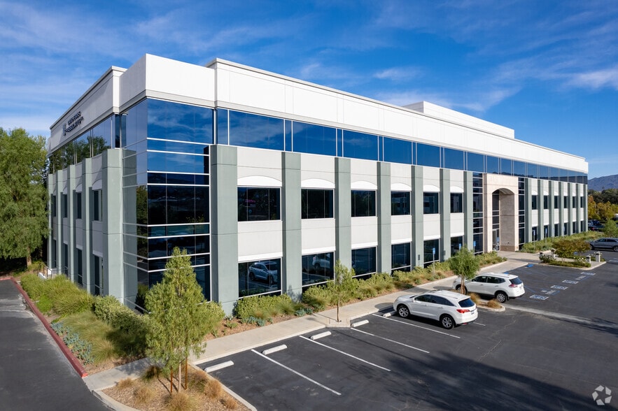 More Photos Of 25152 Springfield Ct, Valencia Unknown For Lease