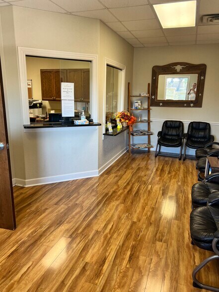 More Photos Of 503 FM 1431, Marble Falls Medical For Lease