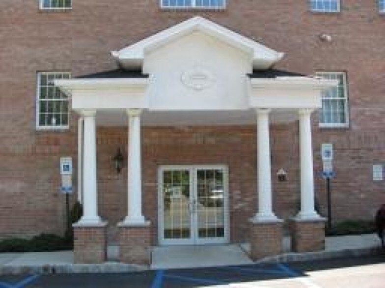 More Photos Of 7 Industrial Rd, Pequannock Office For Lease